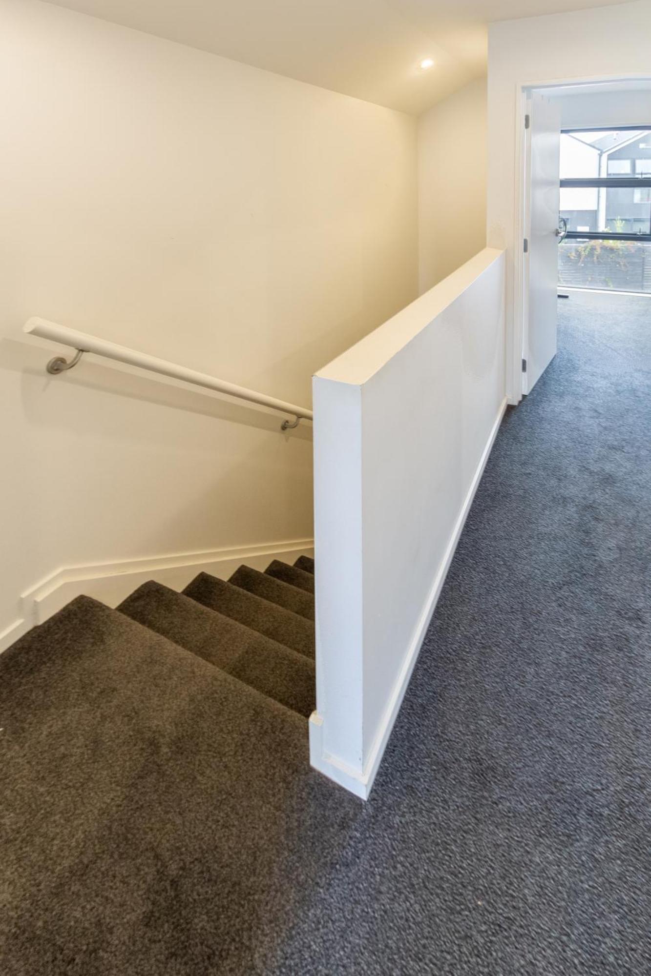 Apartment Central City Comfort: 2 Bedroom Gem W/free Carpark *