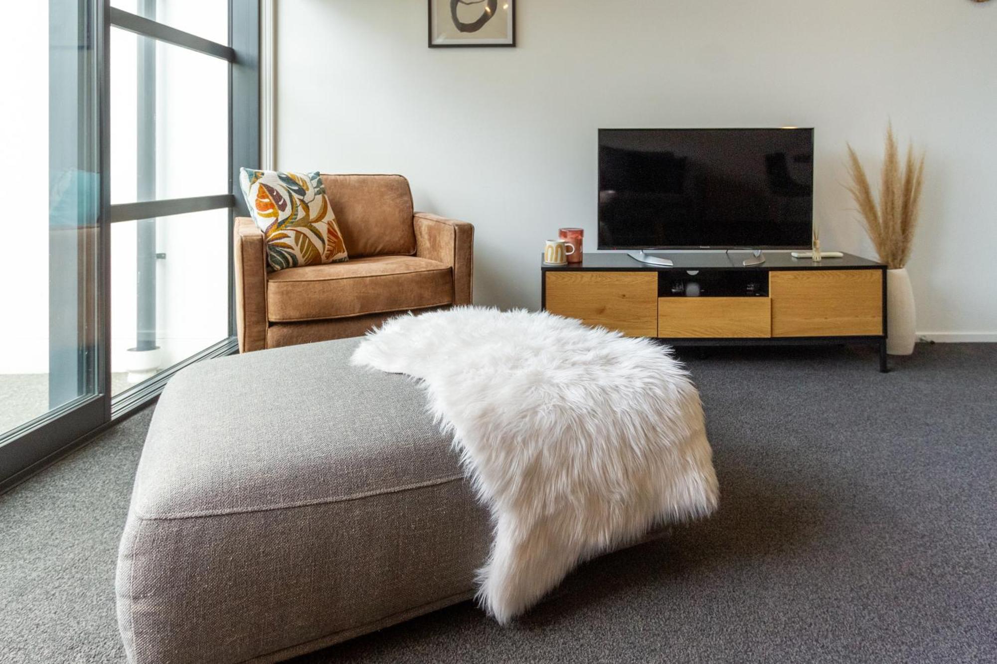 Apartment Central City Comfort: 2 Bedroom Gem W/free Carpark Christchurch